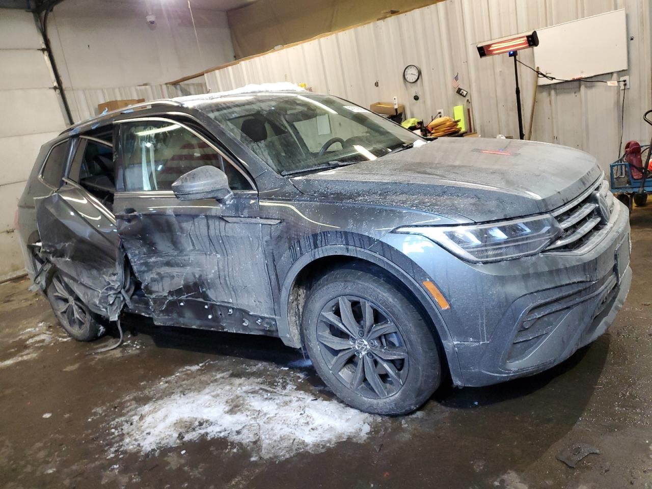 2024 VOLKSWAGEN TIGUAN SE VIN:19XFC1F72JE002269