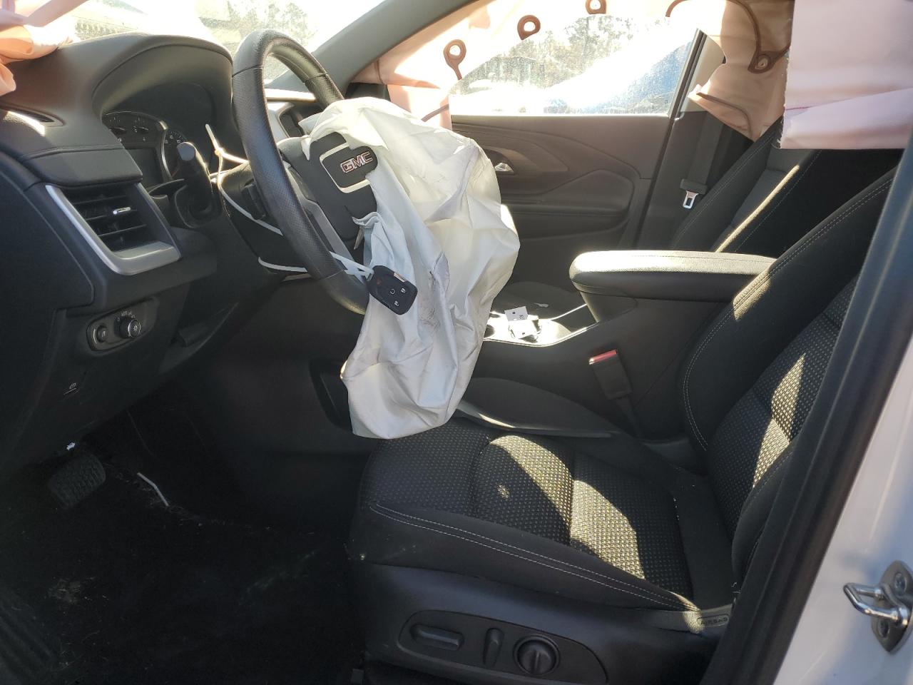 2024 GMC TERRAIN SLE VIN:3GKALMEG9RL239155