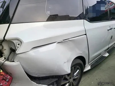 2018 Kia Carnival KNAME81ABKS513035 VIN:KNAME81ABKS513035