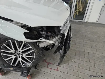 2020 Mercedes-Benz GLC 300 VIN: