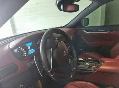 2017 Maserati Levante ZN661XUG6HX253011 VIN:ZN661XUG6HX253011