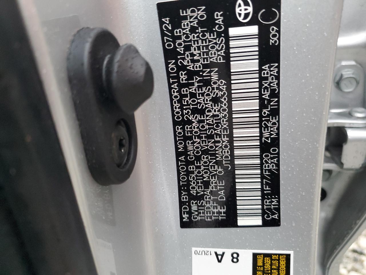 2024 TOYOTA COROLLA LE VIN:JTDBCMFEXR3066349