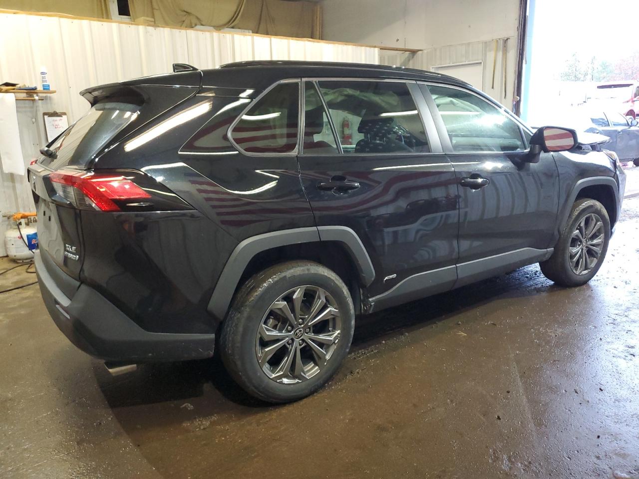 2022 TOYOTA RAV4 XLE PREMIUM VIN:2T3B6RFV7NW033370