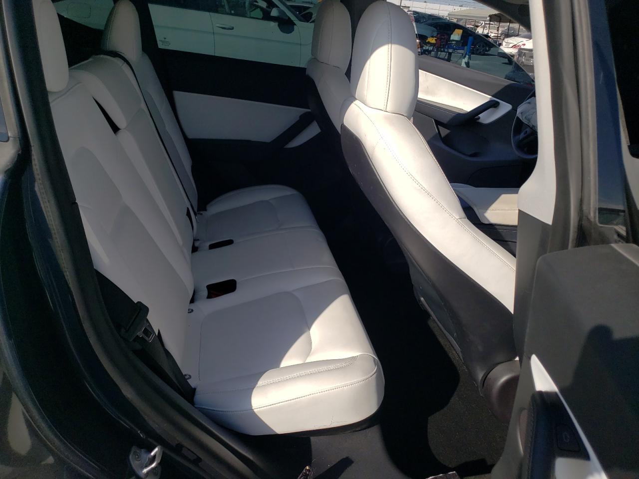 2022 TESLA MODEL Y  VIN:7SAYGDEEXNF350144