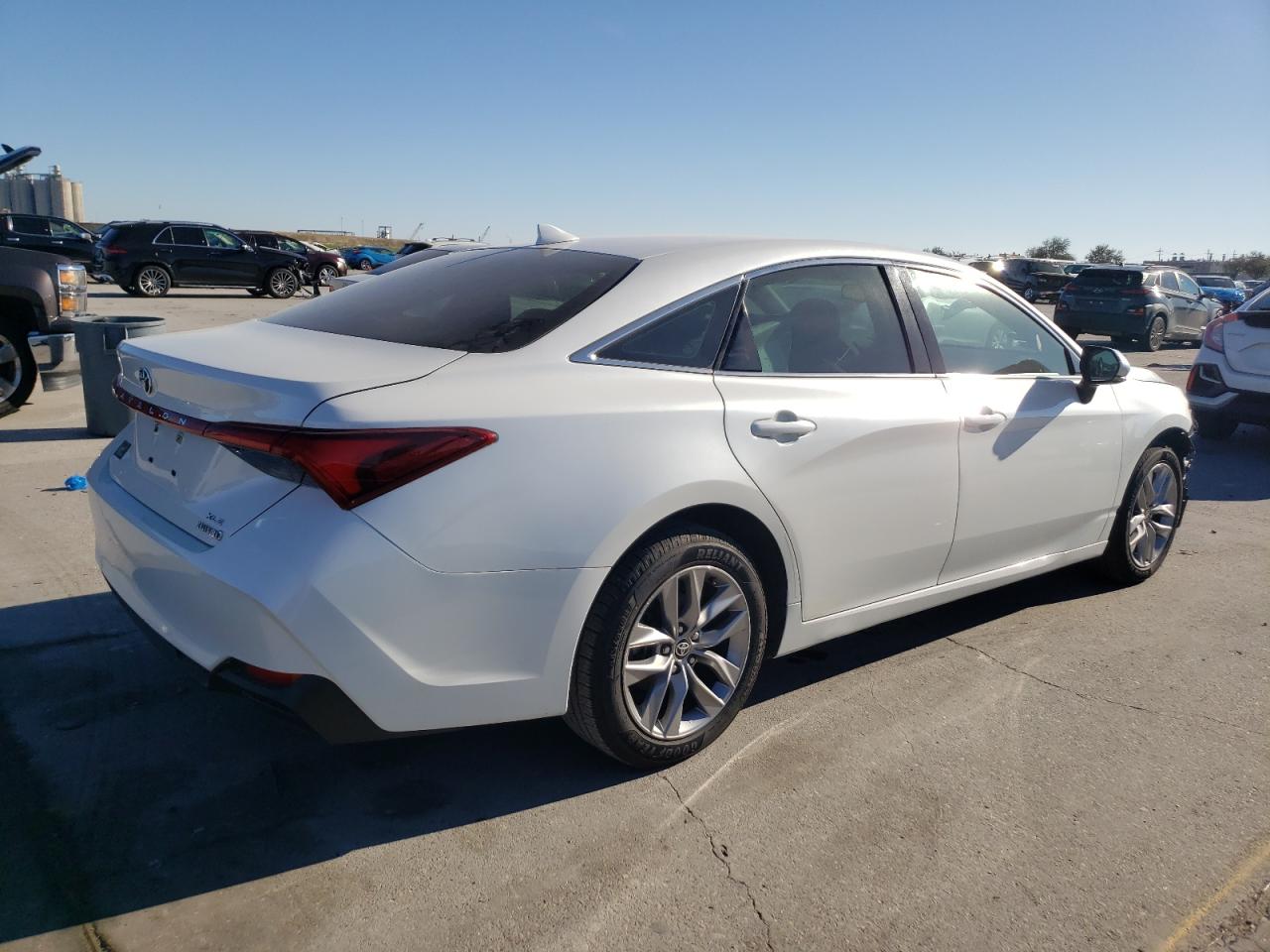 2022 TOYOTA AVALON XLE VIN:4T1AA1AB7NU012682