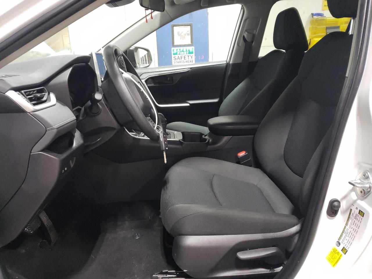 2024 TOYOTA RAV4 LE VIN:4T3LWRFV2RU124346