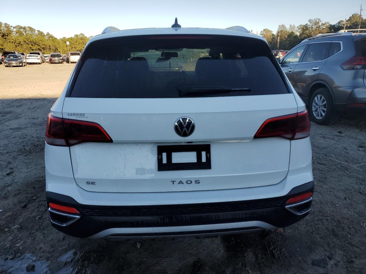 2022 VOLKSWAGEN TAOS SE VIN:3VVRX7B29NM015239