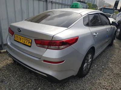 2021 Kia K5 KNAGU416BMA403665 VIN:KNAGU416BMA403665