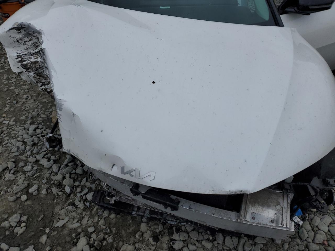 2022 KIA EV6 LIGHT VIN:KNDC34LB6N5043275