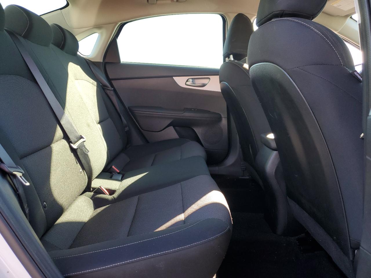 2024 KIA FORTE LX VIN:3KPF24AD8RE782159