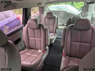 2017 Kia Carnival KNAME81ABJS412645 VIN:KNAME81ABJS412645