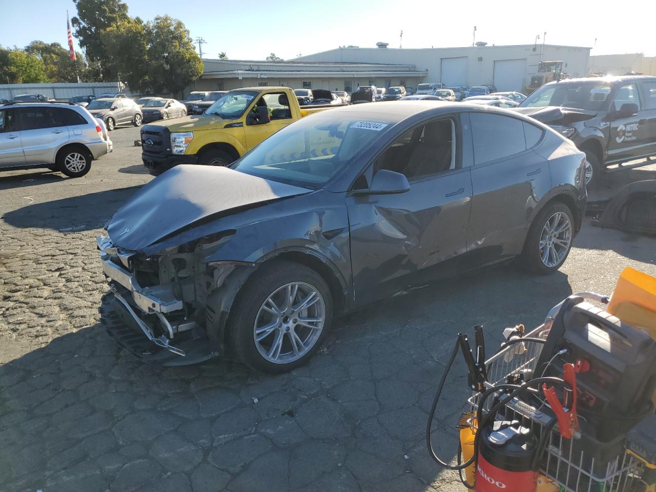 2023 TESLA MODEL Y  VIN:7SAYGDEDXPF933727