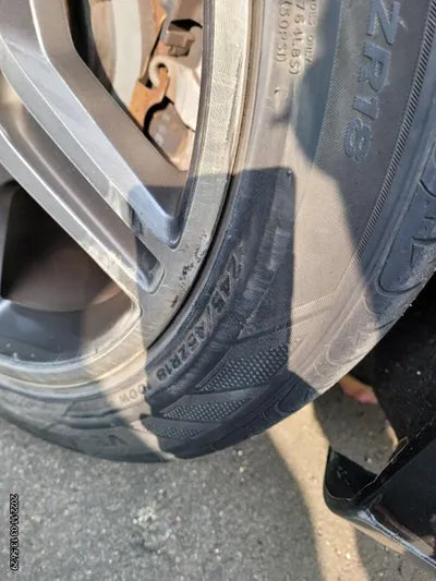 2015 Mercedes-Benz E 220 VIN: