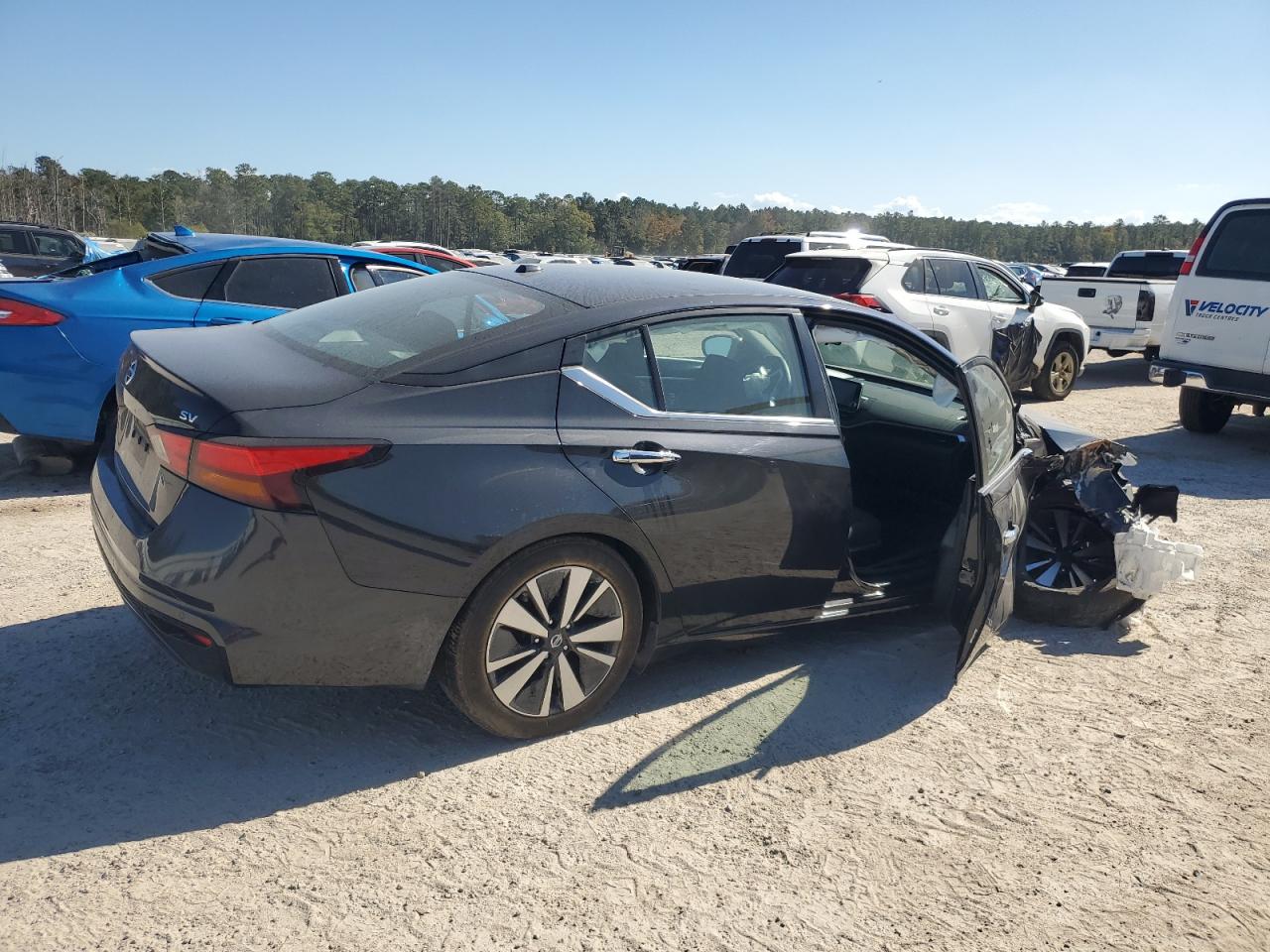 2022 NISSAN ALTIMA SV VIN:1N4BL4DV4NN305286