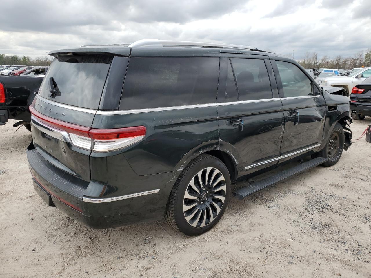 2022 LINCOLN NAVIGATOR BLACK LABEL VIN:5LMJJ2TT0NEL04693