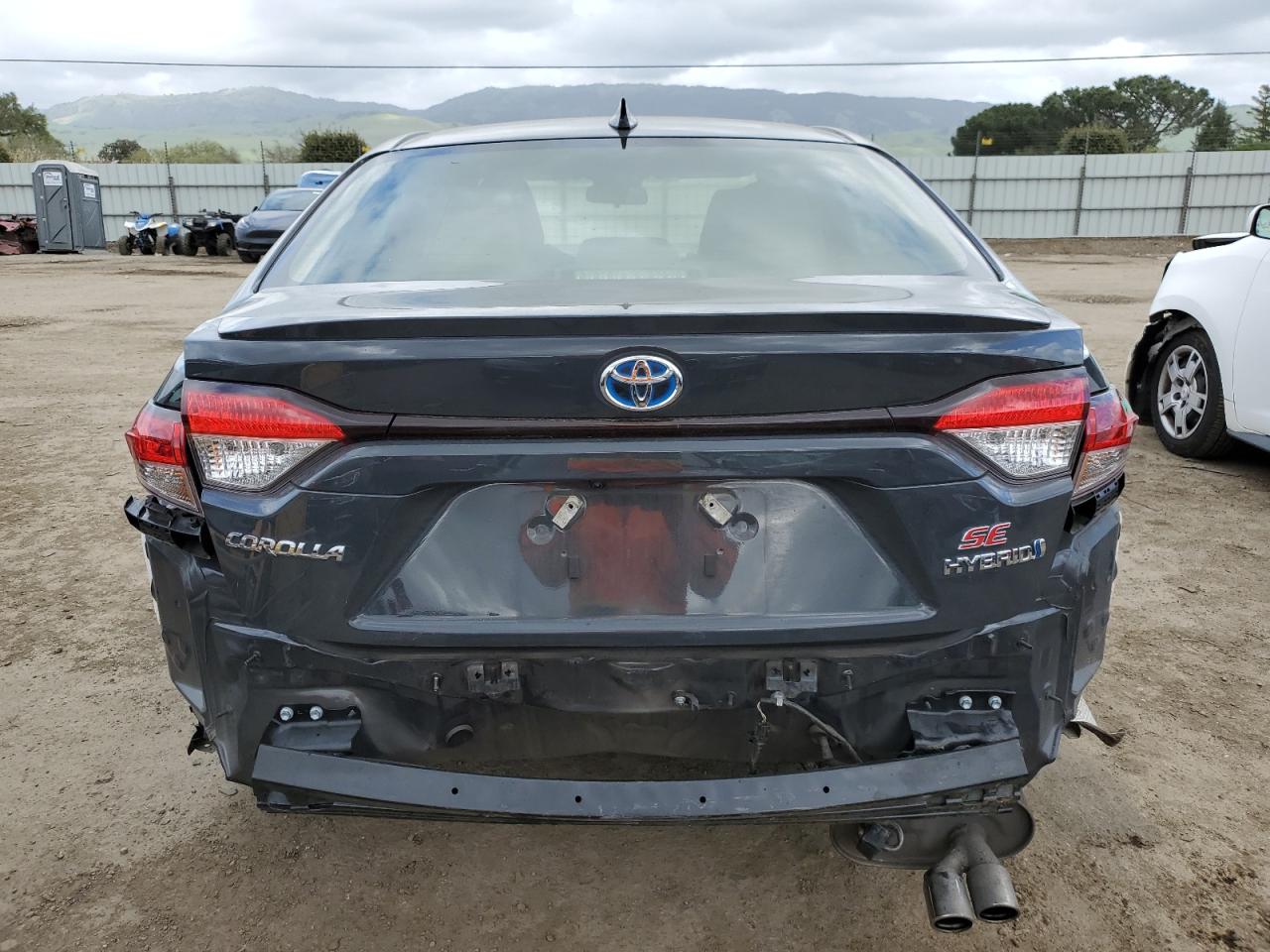 2024 TOYOTA COROLLA LE VIN:JTDBCMFE6R3047135