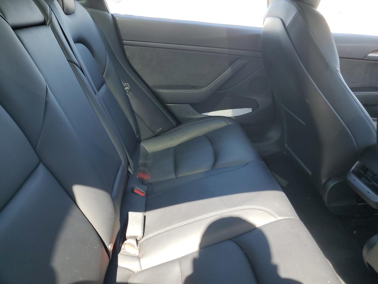 2022 TESLA MODEL 3  VIN:5YJ3E1EB0NF137026