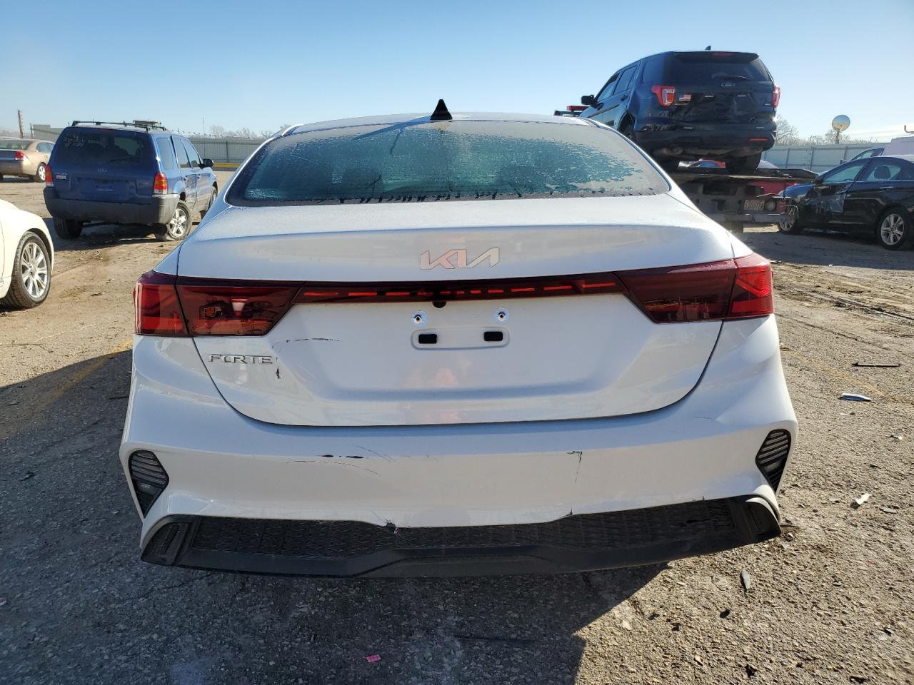 2023 KIA FORTE LX VIN:3KPF24AD2PE669515