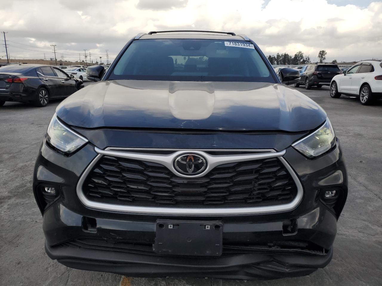 2024 TOYOTA HIGHLANDER LE VIN:5TDKDRAH5RS052756