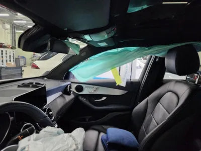 2021 Mercedes-Benz GLC 300 VIN: