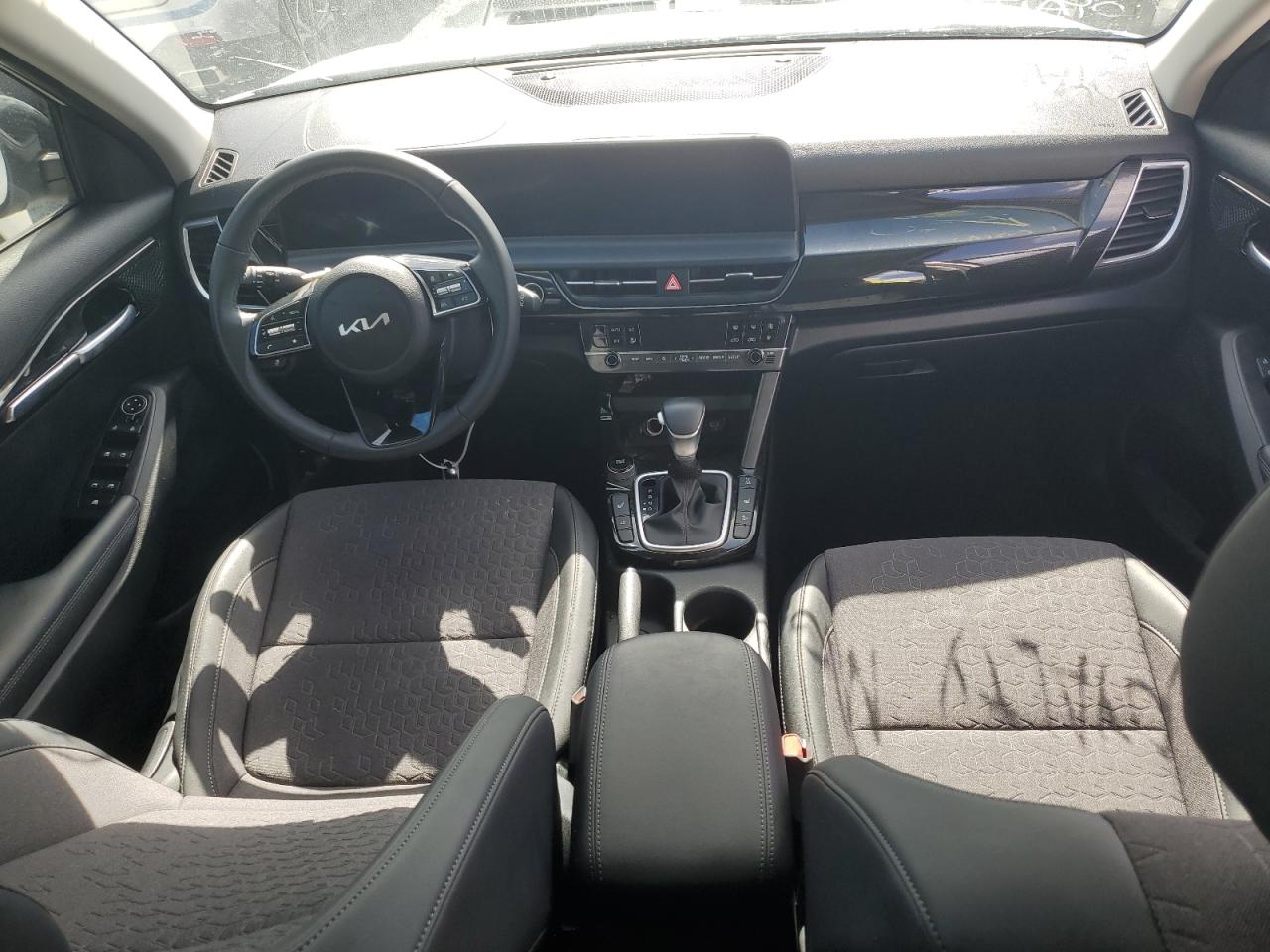 2024 KIA SELTOS S VIN:KNDEUCAA9R7623639