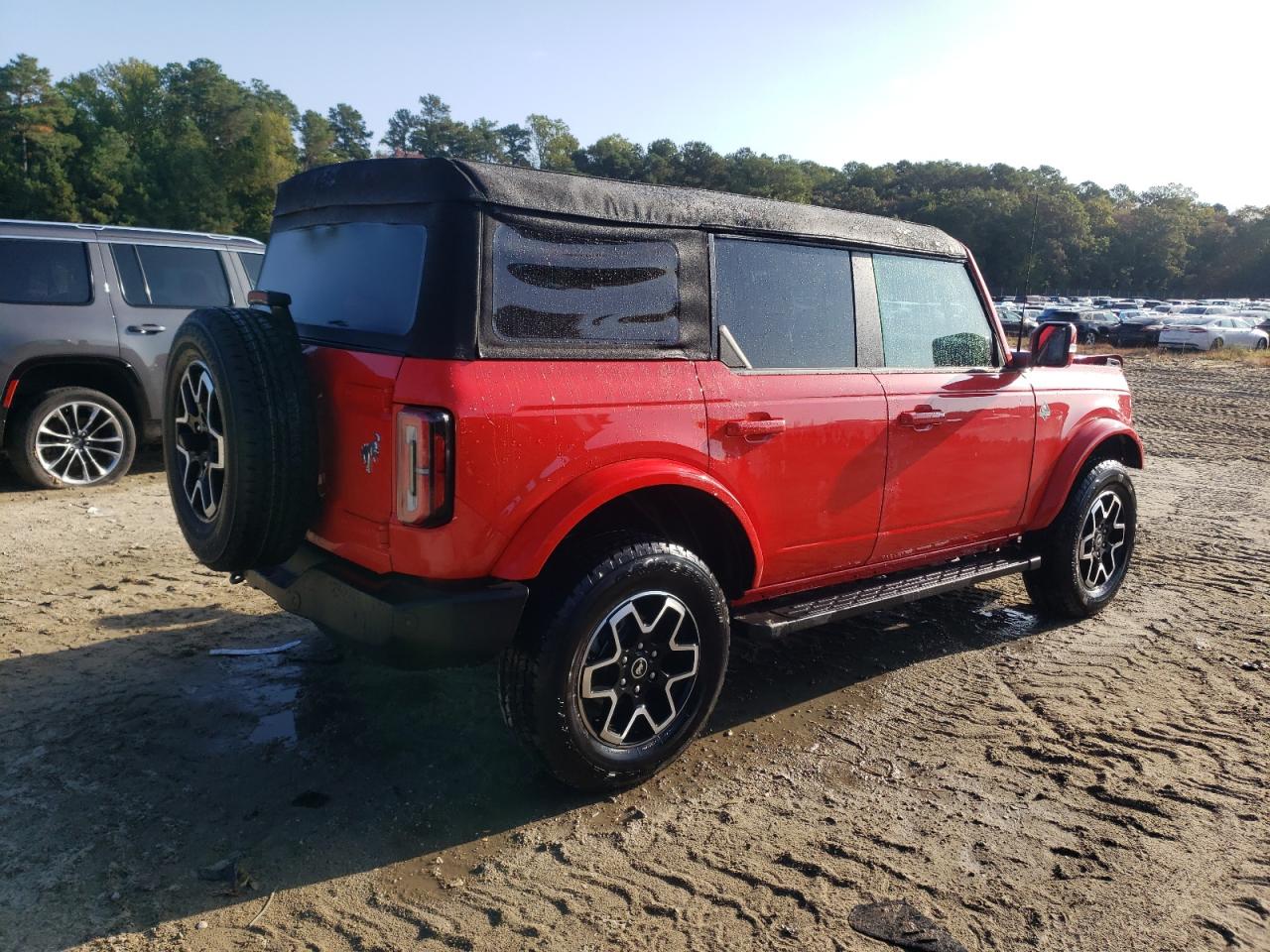 2024 FORD BRONCO OUTER BANKS VIN:1FMDE8BH9RLA46390