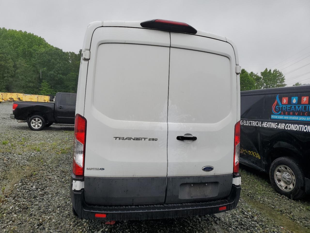 2022 FORD TRANSIT T-250 VIN:1FTBR1C82NKA17612