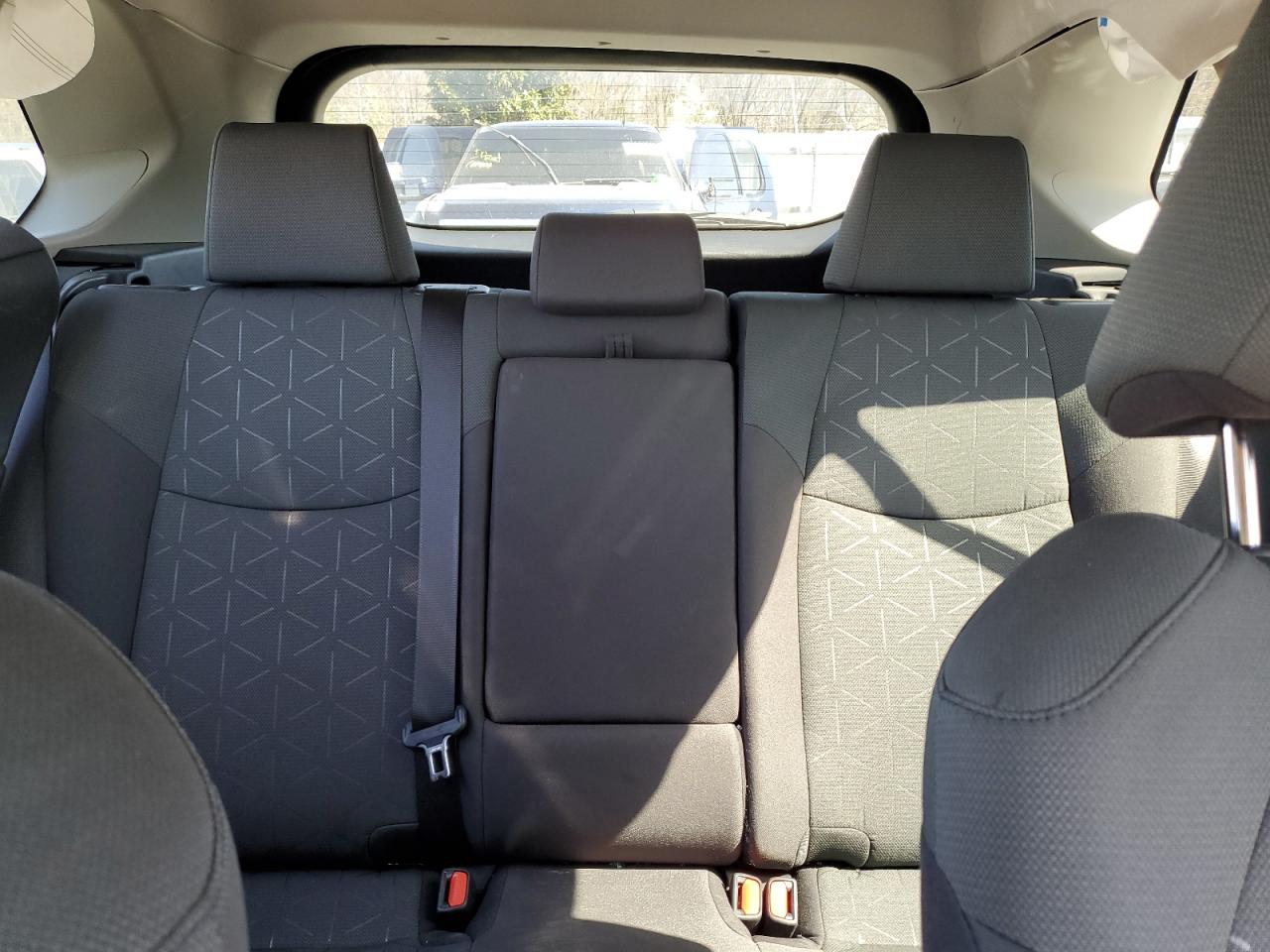 2024 TOYOTA RAV4 XLE VIN:2T3P1RFV9RC399858