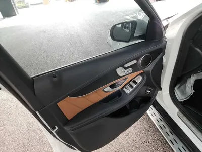 2022 Mercedes-Benz GLC 300 VIN: