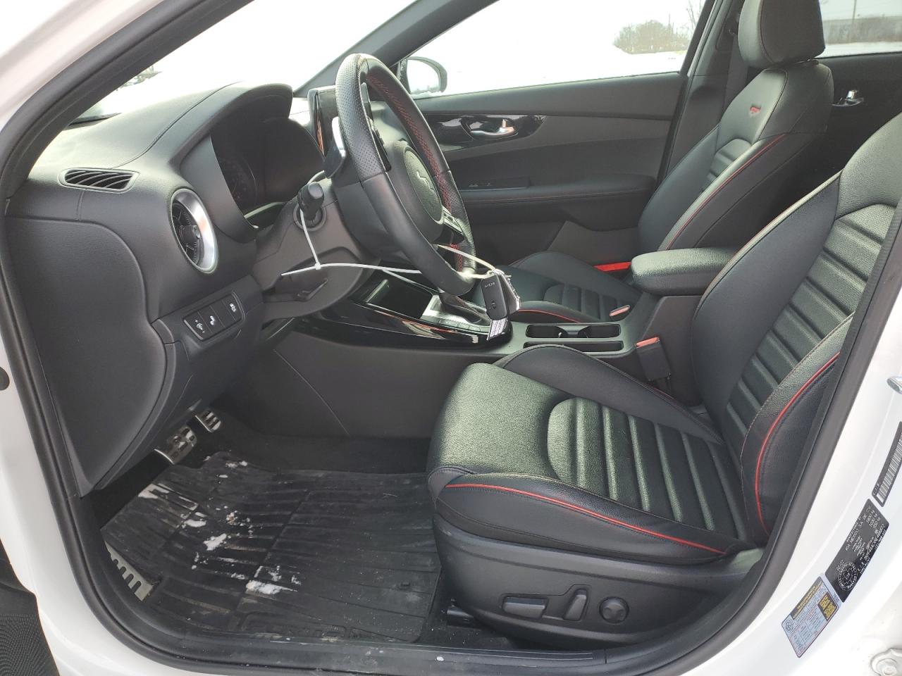 2022 KIA FORTE GT VIN:JF2GPASC7F8324890