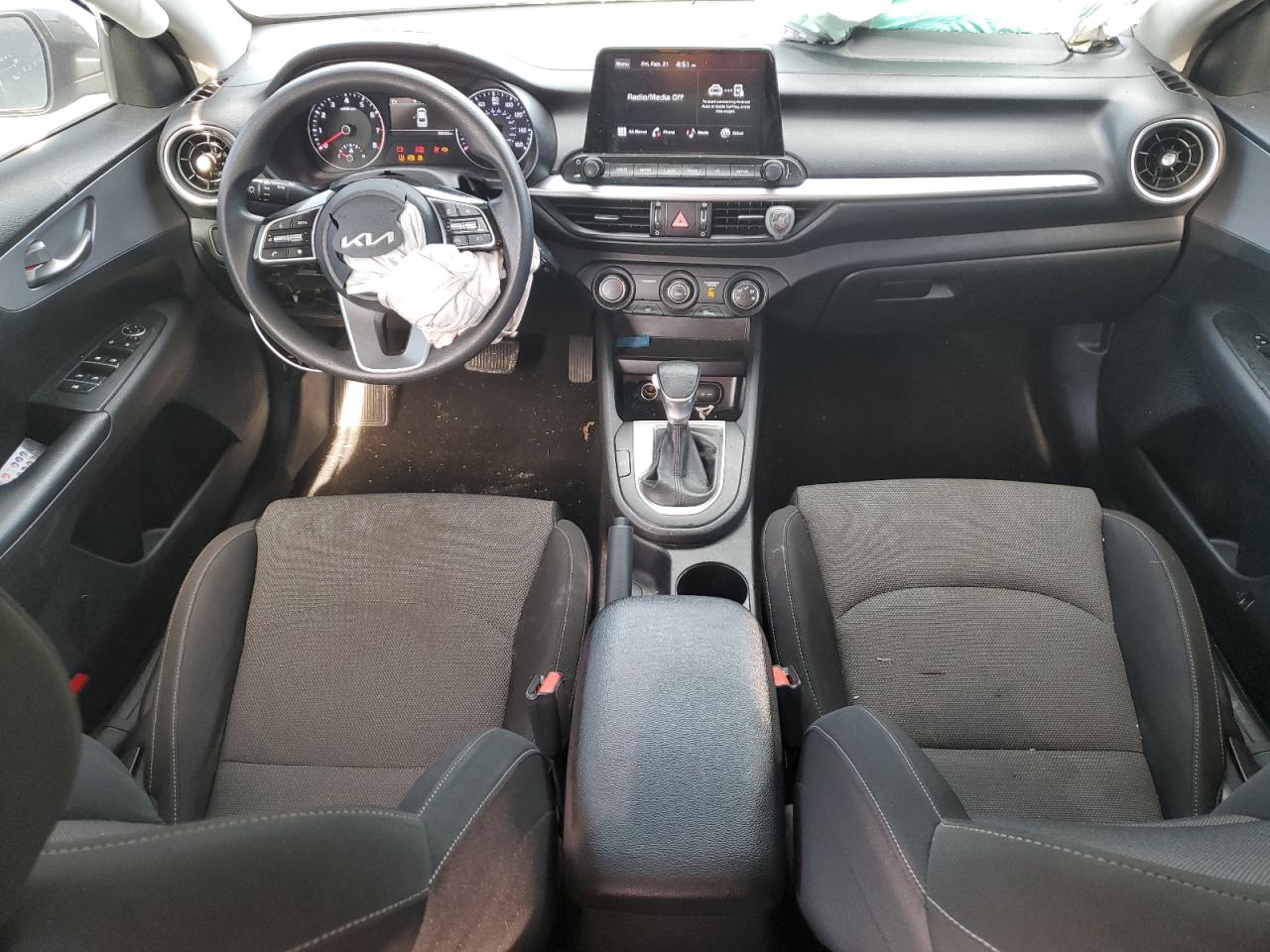 2022 KIA FORTE FE VIN:3KPF24AD1NE418286