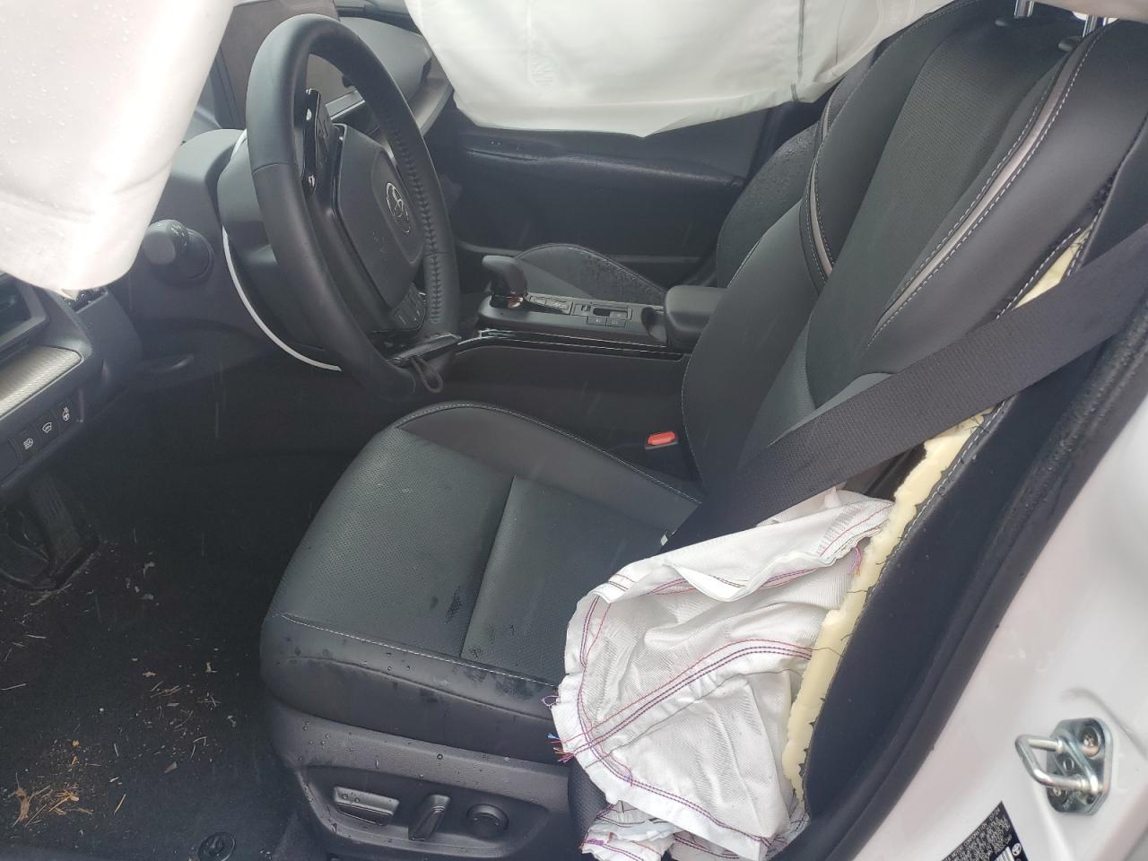 2024 TOYOTA PRIUS LE VIN:JTDADABU0R3016757