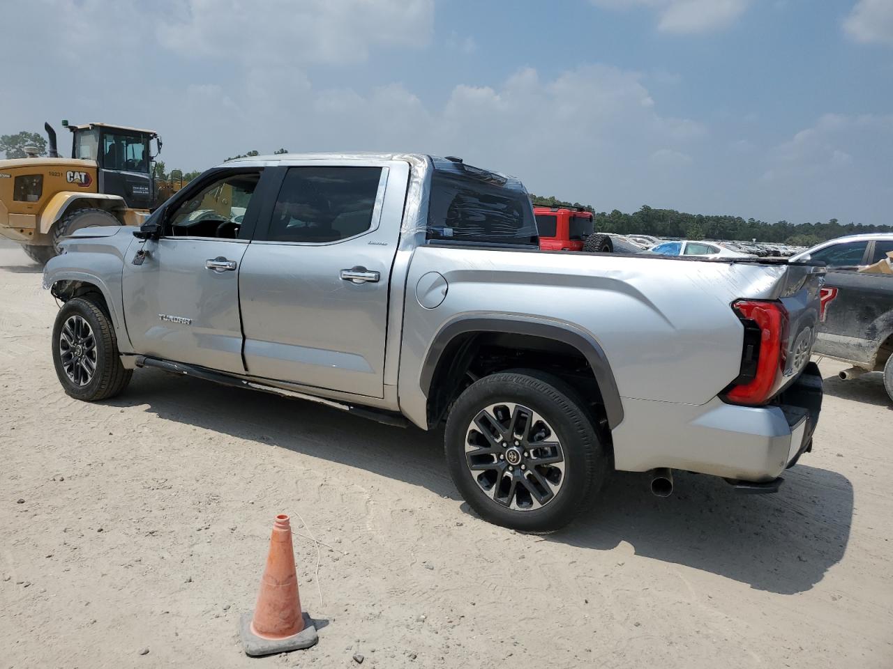 2024 TOYOTA TUNDRA CREWMAX LIMITED VIN:5TFJA5DB5RX167288