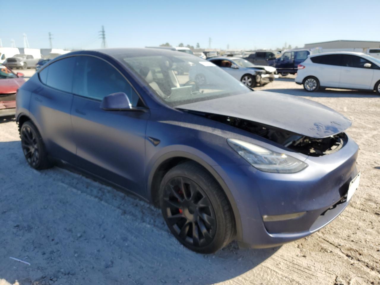 2022 TESLA MODEL Y  VIN:7SAYGDEE5NF343232