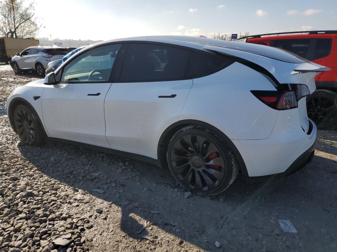 2023 TESLA MODEL Y  VIN:7SAYGDEF6PF789000