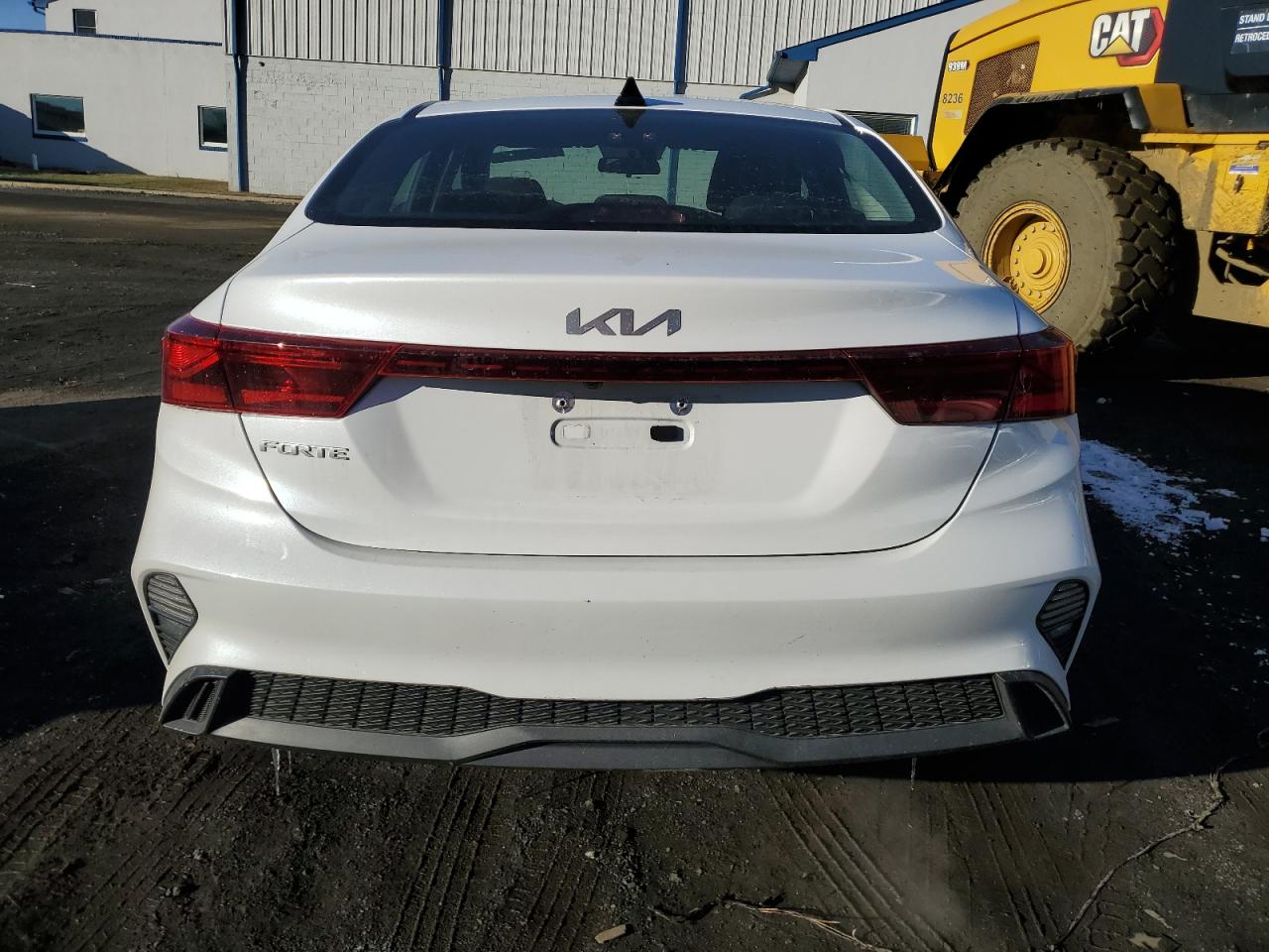 2023 KIA FORTE LX VIN:3KPF24AD0PE639252