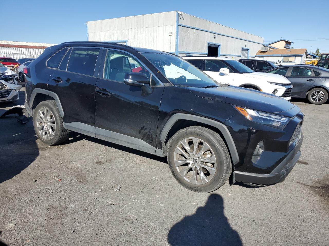 2022 TOYOTA RAV4 XLE PREMIUM VIN:2T3C1RFV2NW203038