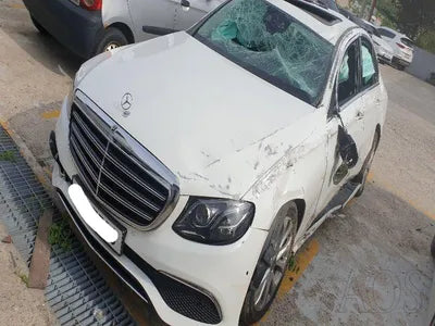 2018 Mercedes-Benz E 220 214KMWDDZF0FB8JA3 VIN:214KMWDDZF0FB8JA3