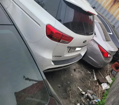 2017 Kia Carnival KNAMB81ABJS383010 VIN:KNAMB81ABJS383010