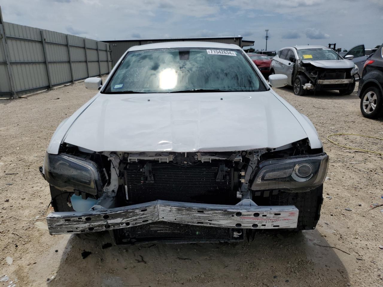 2022 CHRYSLER 300 TOURING L VIN:2C3CCADG5NH262850