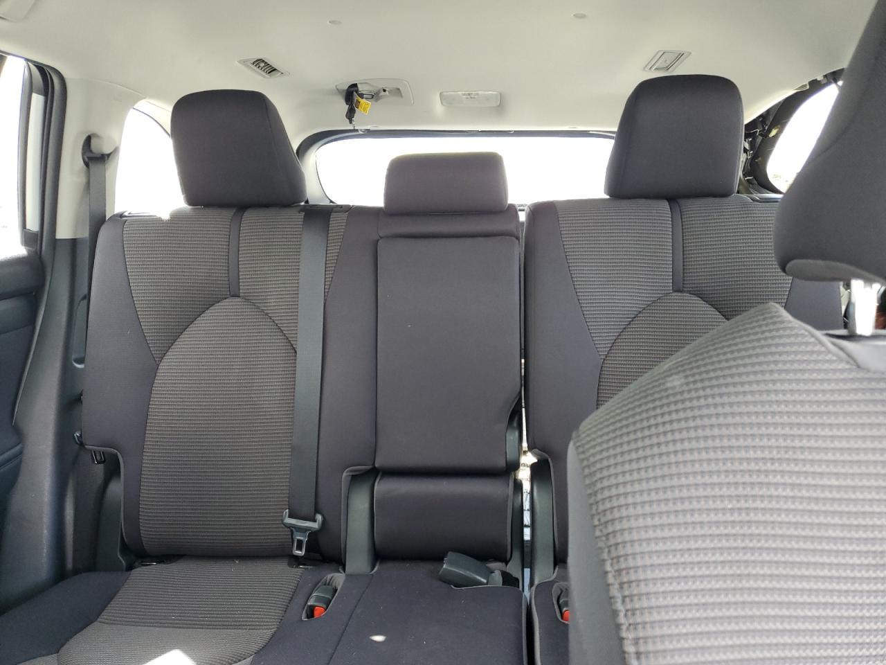 2022 TOYOTA HIGHLANDER L VIN:5TDZZRAH5NS138529