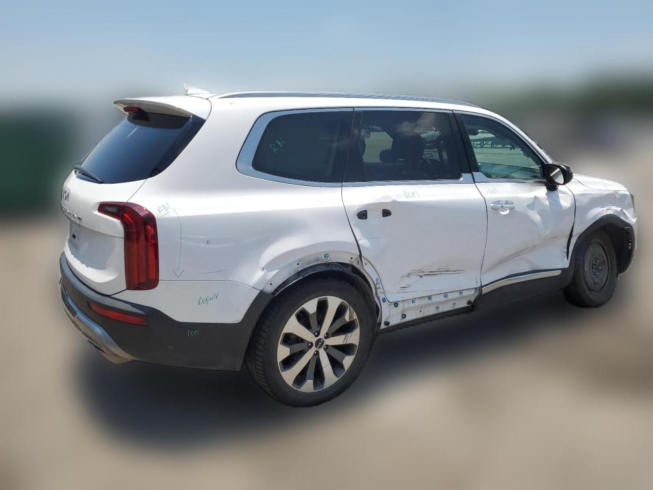 2022 KIA TELLURIDE S VIN:5XYP6DHC4NG206331