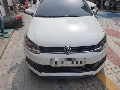 2015 Volkswagen Polo VIN: