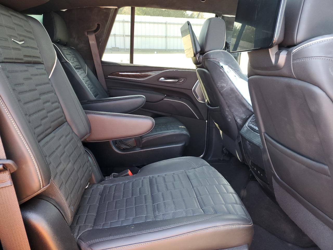 2022 CADILLAC ESCALADE SPORT PLATINUM VIN:1GYS4GKL8NR230170