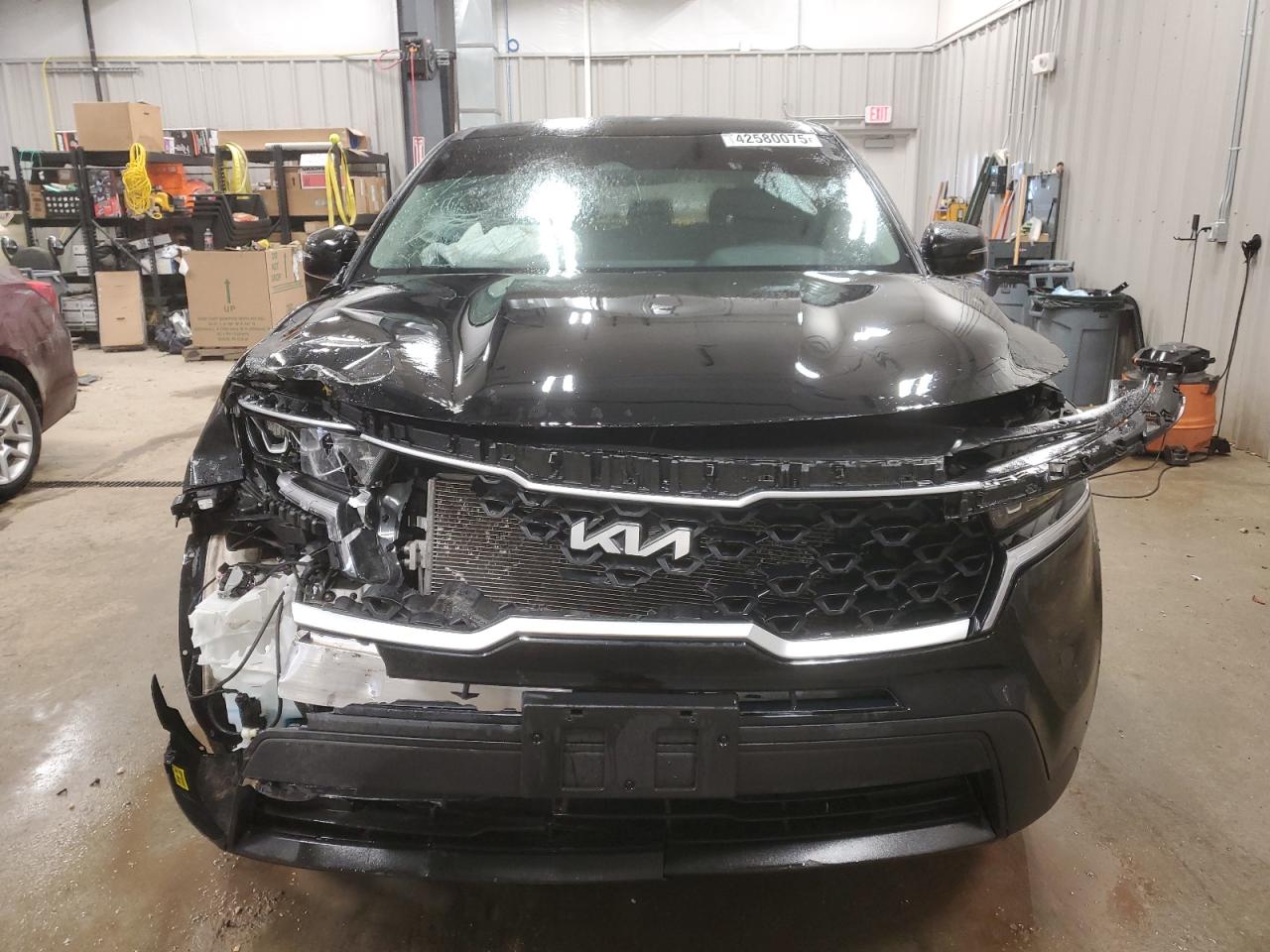 2022 KIA SORENTO LX VIN:5XYRGDLC8NG083601