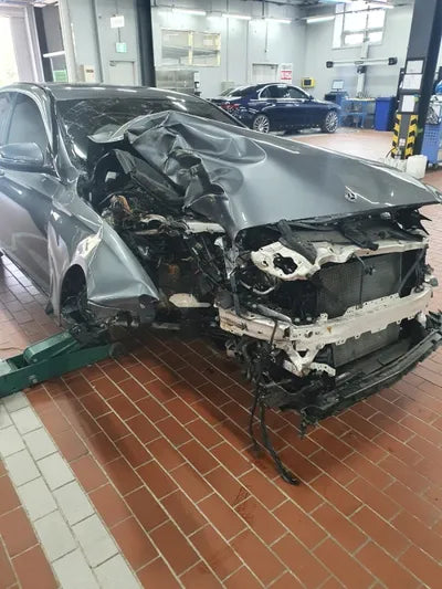 2018 Mercedes-Benz E 220 WDDZF0EB7JA450990 VIN:WDDZF0EB7JA450990