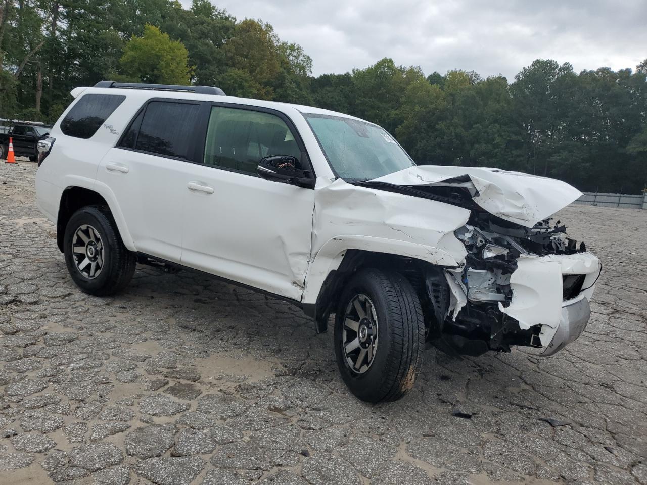 2024 TOYOTA 4RUNNER SR5 PREMIUM VIN:JTERU5JR4R6256850