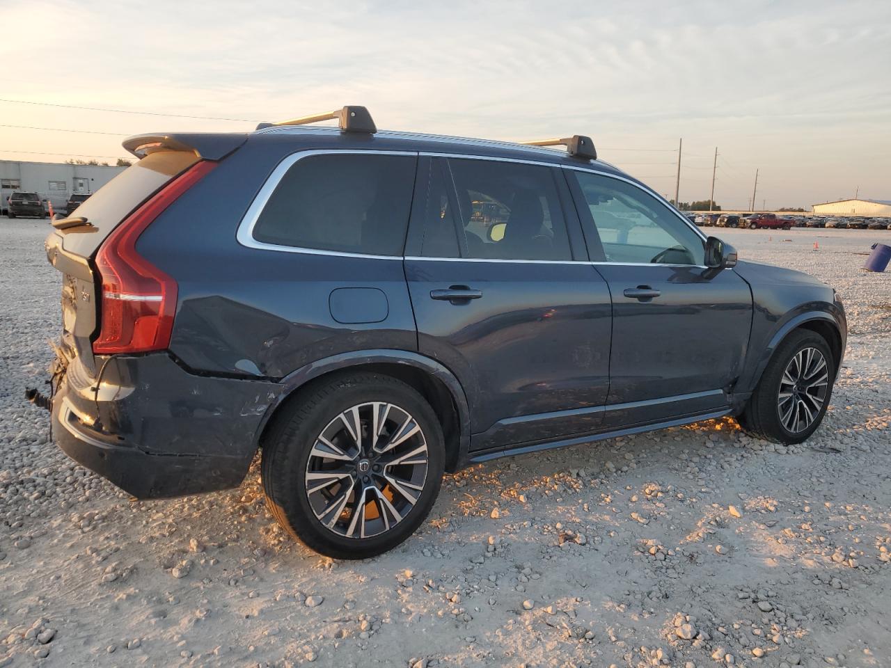 2022 VOLVO XC90 T6 MOMENTUM VIN:YV4A22PK2N1856027