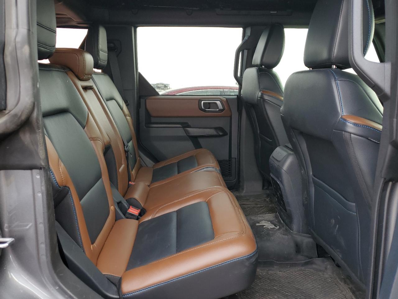 2024 FORD BRONCO OUTER BANKS VIN:1FMEE8BPXRLA42019