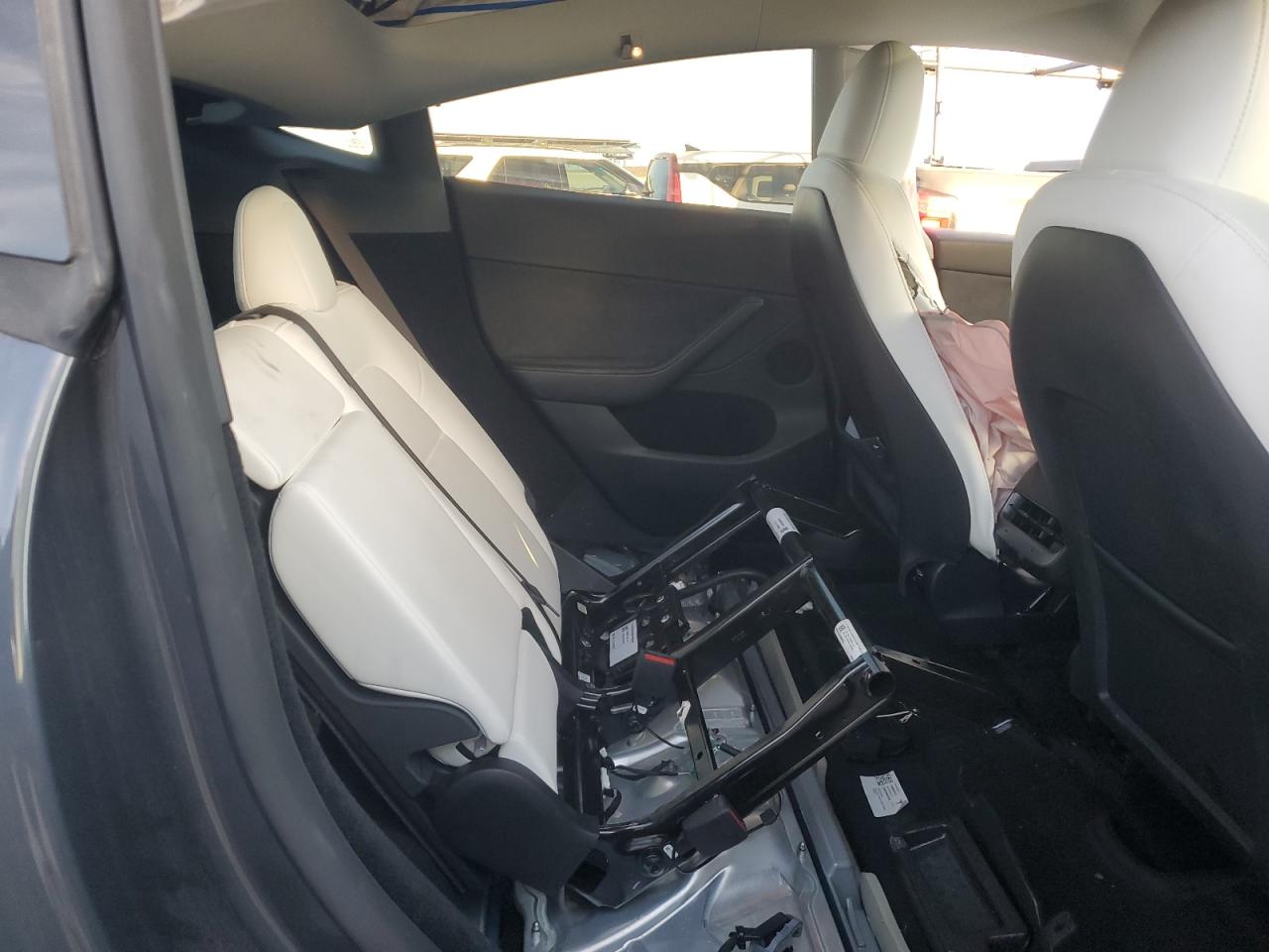 2023 TESLA MODEL Y  VIN:7SAYGDEE6PF860607